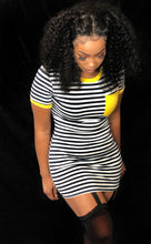 Load image into Gallery viewer, STRIPE POCKET DRESS
